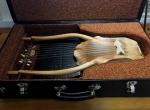 θηκη / βαλιτσα για αρχαια ελληνικη λυρα 
